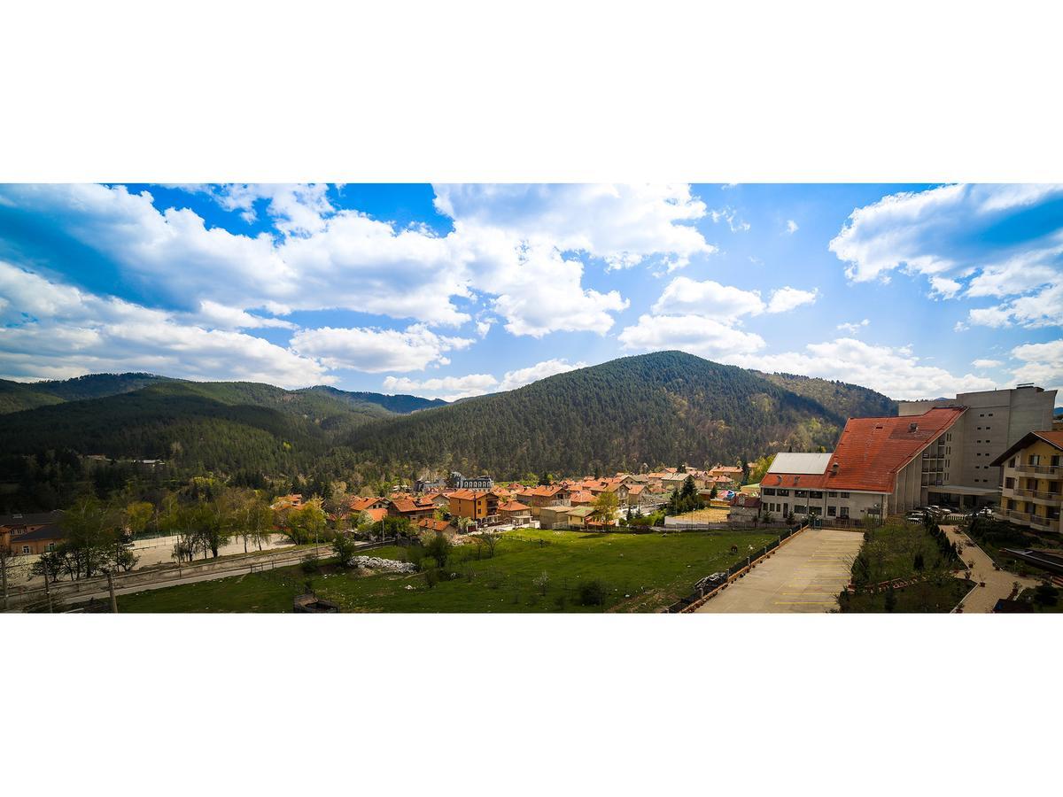 Park Hotel And Spa Vella Hills Velingrad Buitenkant foto